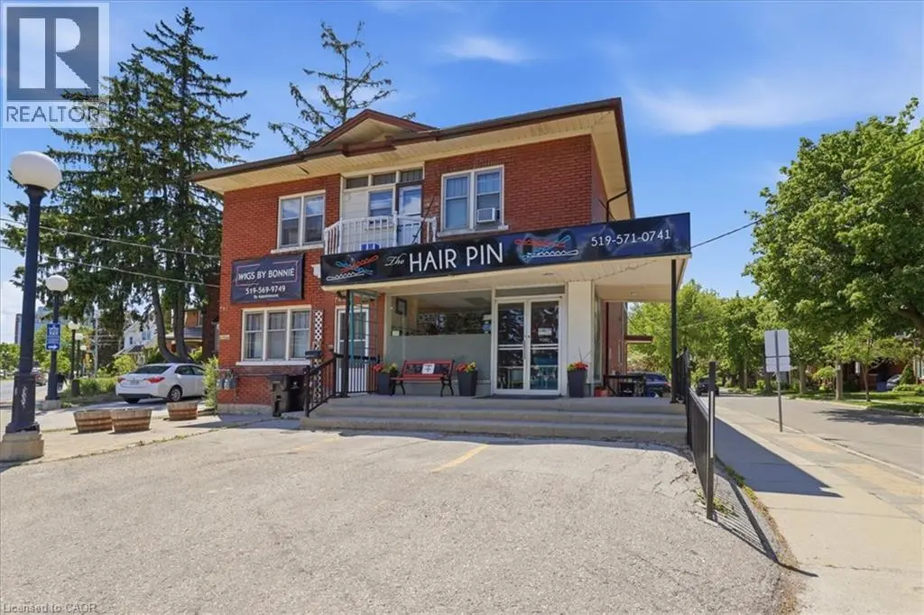 744 Queen Street S, Kitchener
